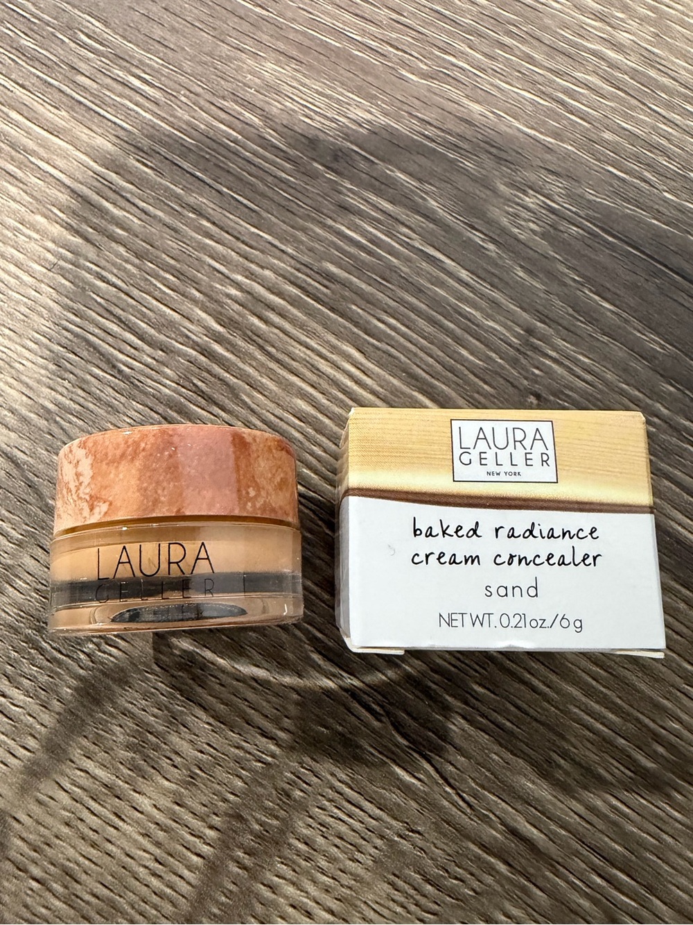 Laura Geller Baked Radiance Cream Concealer in Sand 6 g NEW